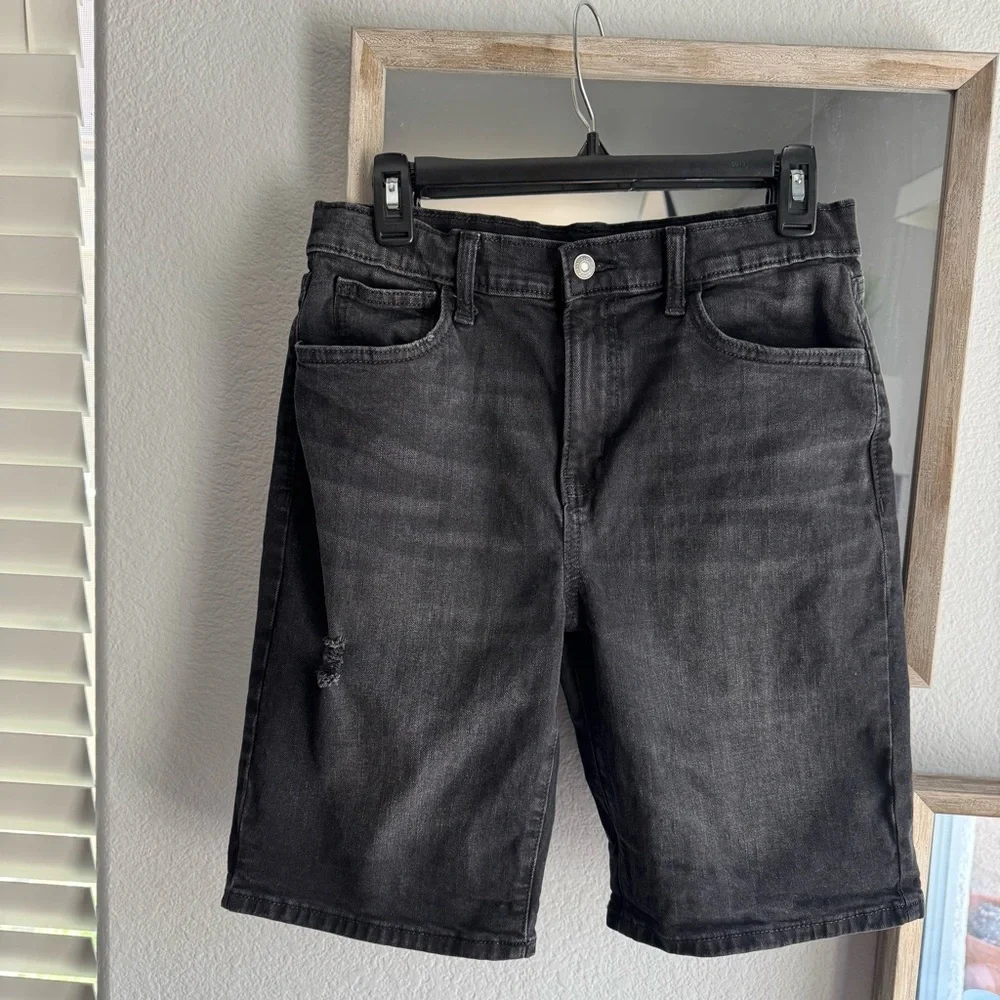 🟢3/$15 Old Navy Charcoal Denim Shorts